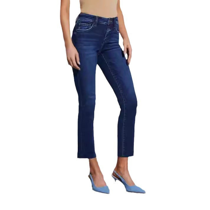 Damen zeitlose Jeans im modernen Schnitt mit cropped Bein Echo Archiv