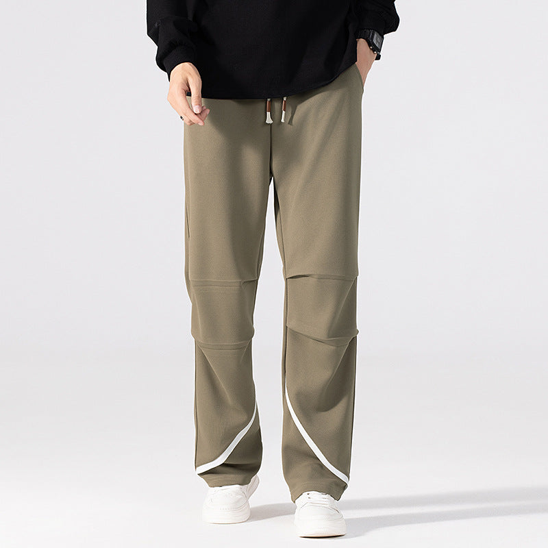 Herren modische Sportpants mit innovativem Schnitt und praktischen Taschen Echoarchiv