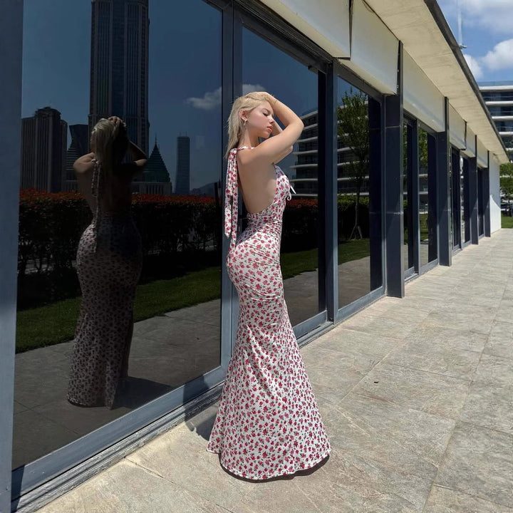 Damen Maxikleid mit floralem Muster, Neckholder und asymmetrischem Saum Echo Archiv