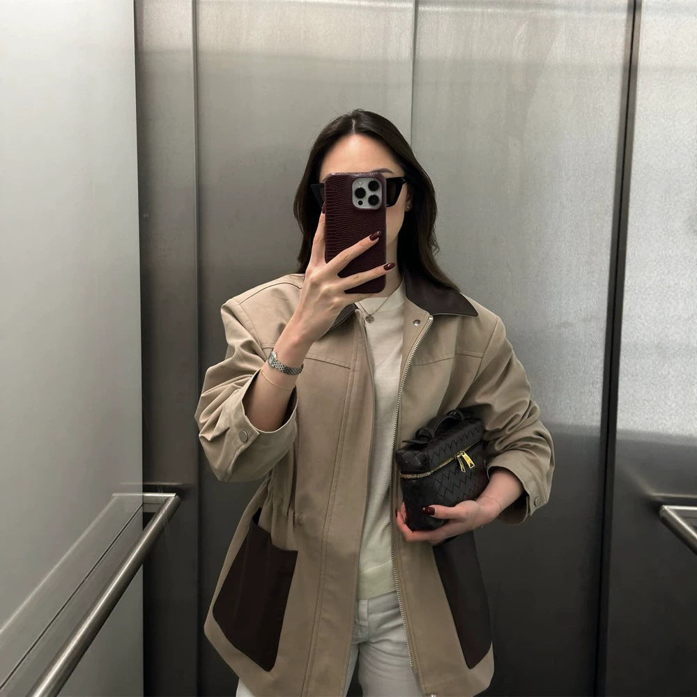 Damen Boxy-Fieldjacke mit kontrastkragen in Lederoptik und aufgesetzten Taschen Echoarchiv