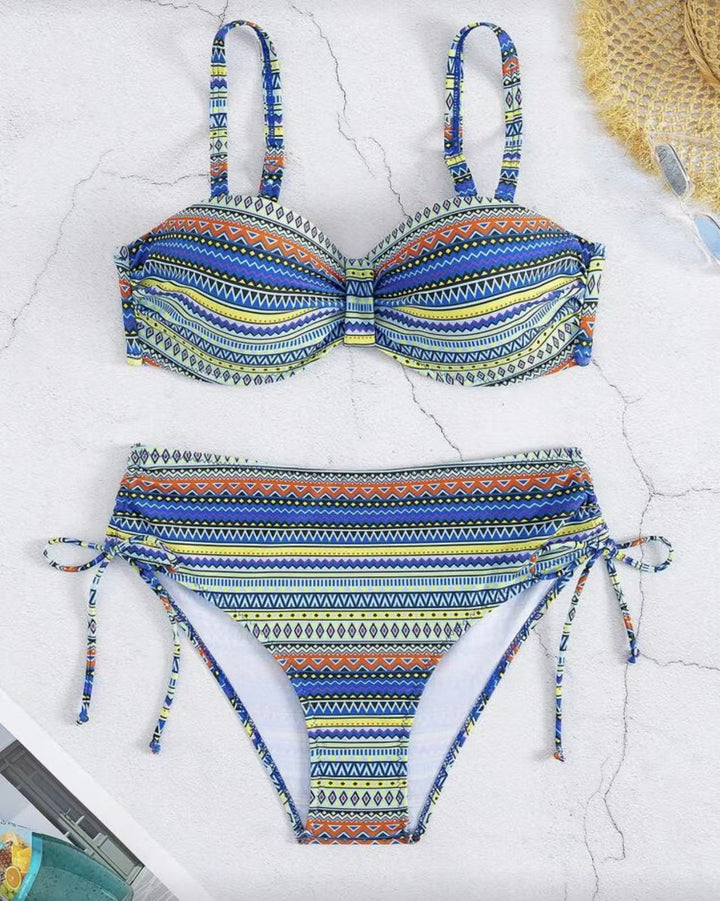 Damen Bikini-Set mit modischem Wickel-Detail und anpassbarem Bund Echo Archiv