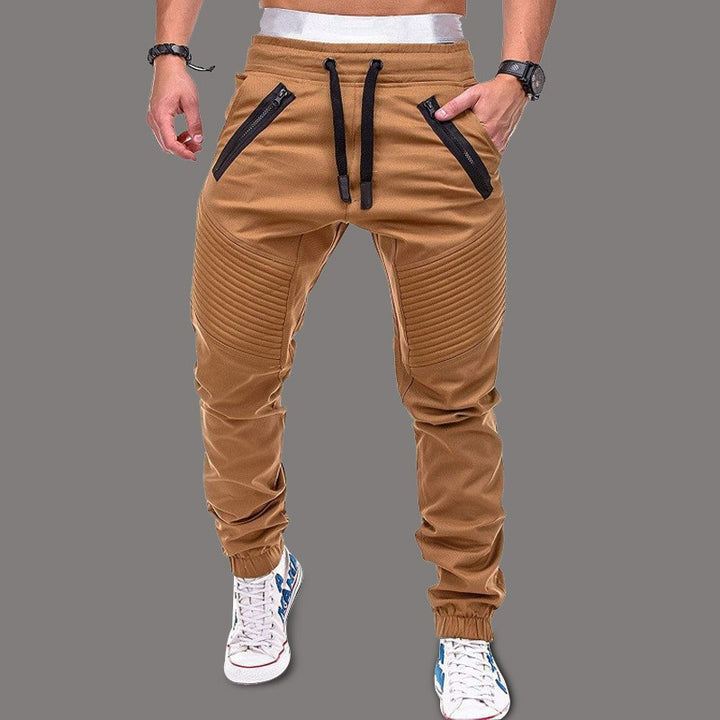 Herren Cargo-Hose mit Reißverschlusstaschen und Rippstrickdetails Echoarchiv