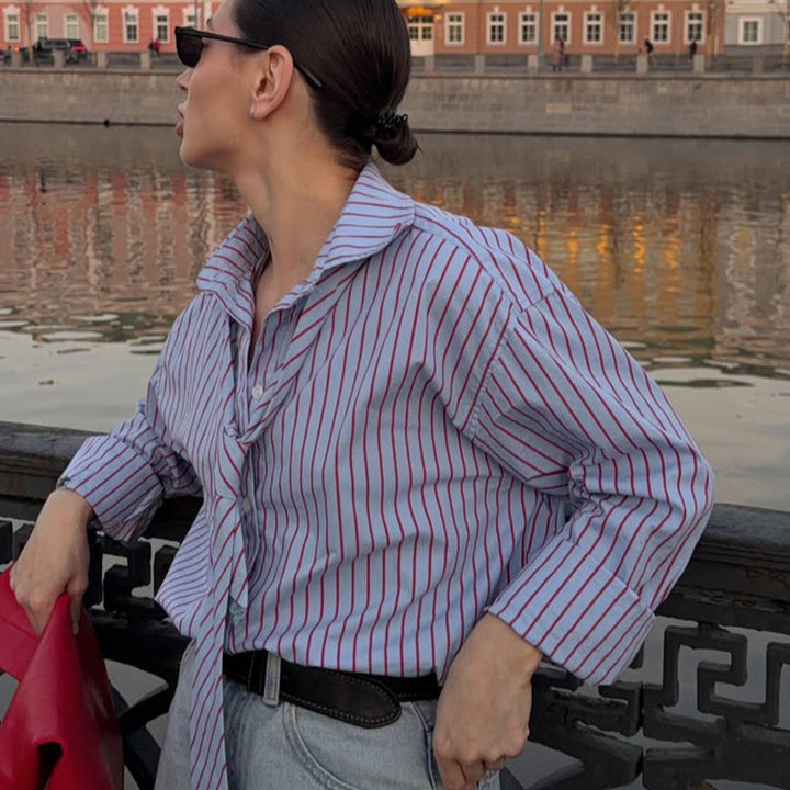 Damen Gestreifte Hemdbluse mit integriertem Schlipsdetail & Oversize-Schnitt Echoarchiv
