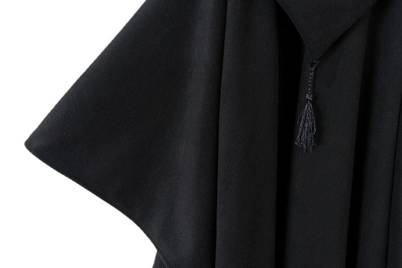 Herren modischer Kapuzenponcho aus atmungsaktivem Material Echoarchiv