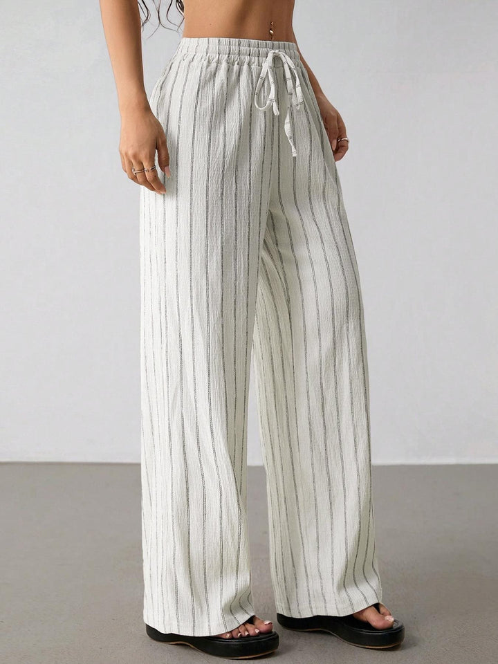 Damen Weite Strickhose mit hohem Bund und Kordelzug Echo Archiv