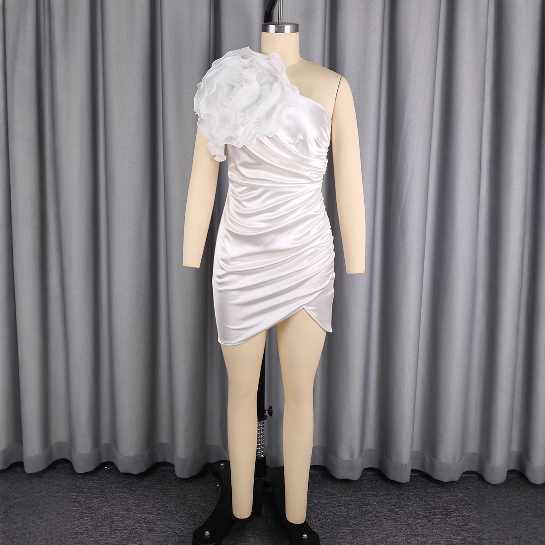 Damen elegantes Abendkleid – Élara