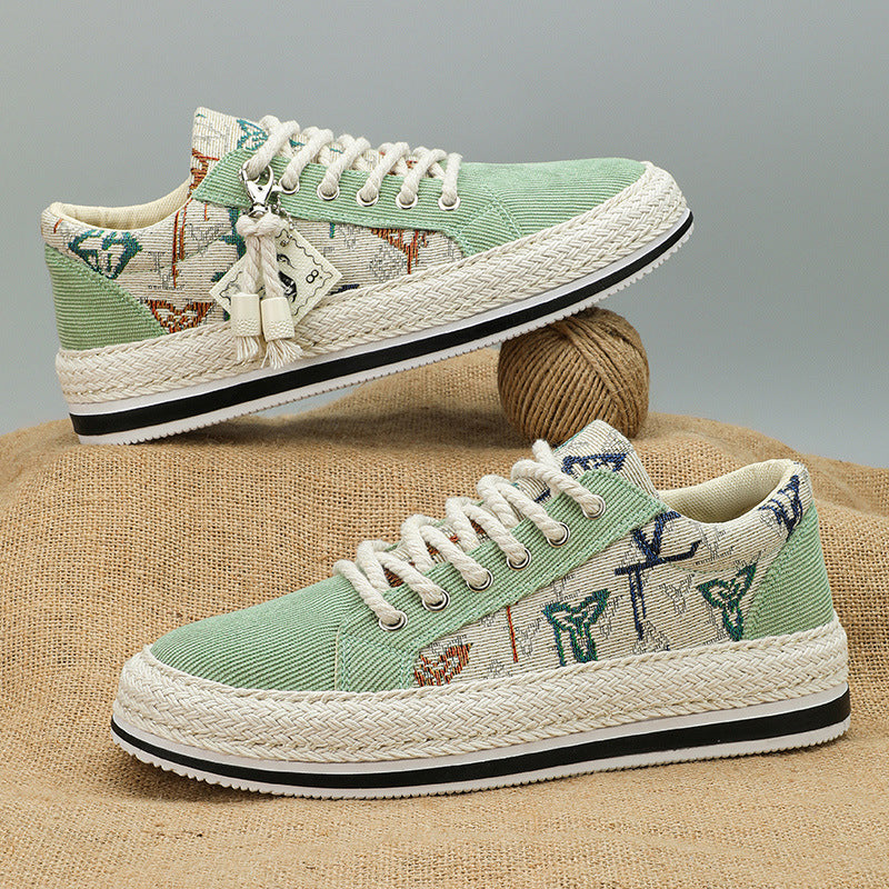 Damen Plateau-Espadrille-Sneaker mit besticktem Canvas, Quastenanhänger und geflochtener Bastsohle – Névara