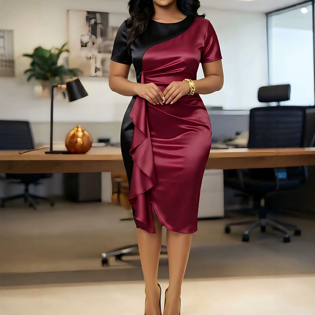 Damen Glamouröses Wickelkleid mit asymmetrischer Drapierung Echo Archiv