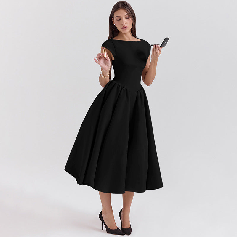 Damen Midi-Kleid mit elegantem A-Linien-Schnitt und raffinierten Falten Echo Archiv
