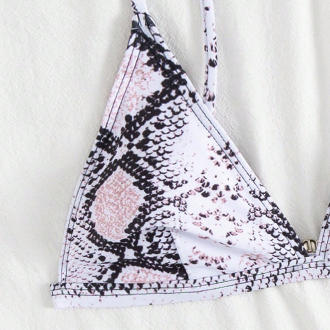 Damen modern geschnittenes Bikini-Set mit Schlangenmuster – Maréssa
