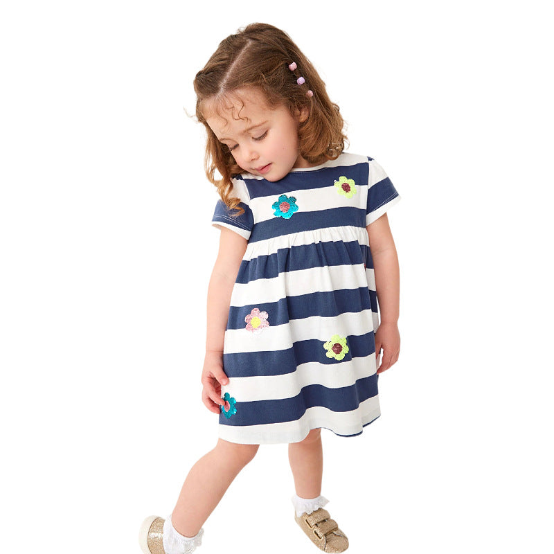 Mädchen Freizeitleichtes gestreiftes Kleid Echo Archiv