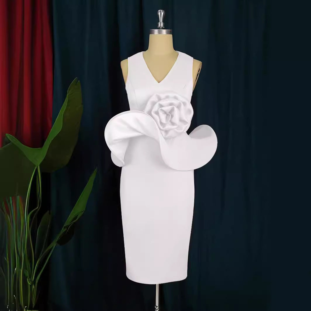 Damen Etuikleid mit einzigartiger Blumenapplikation Echo Archiv