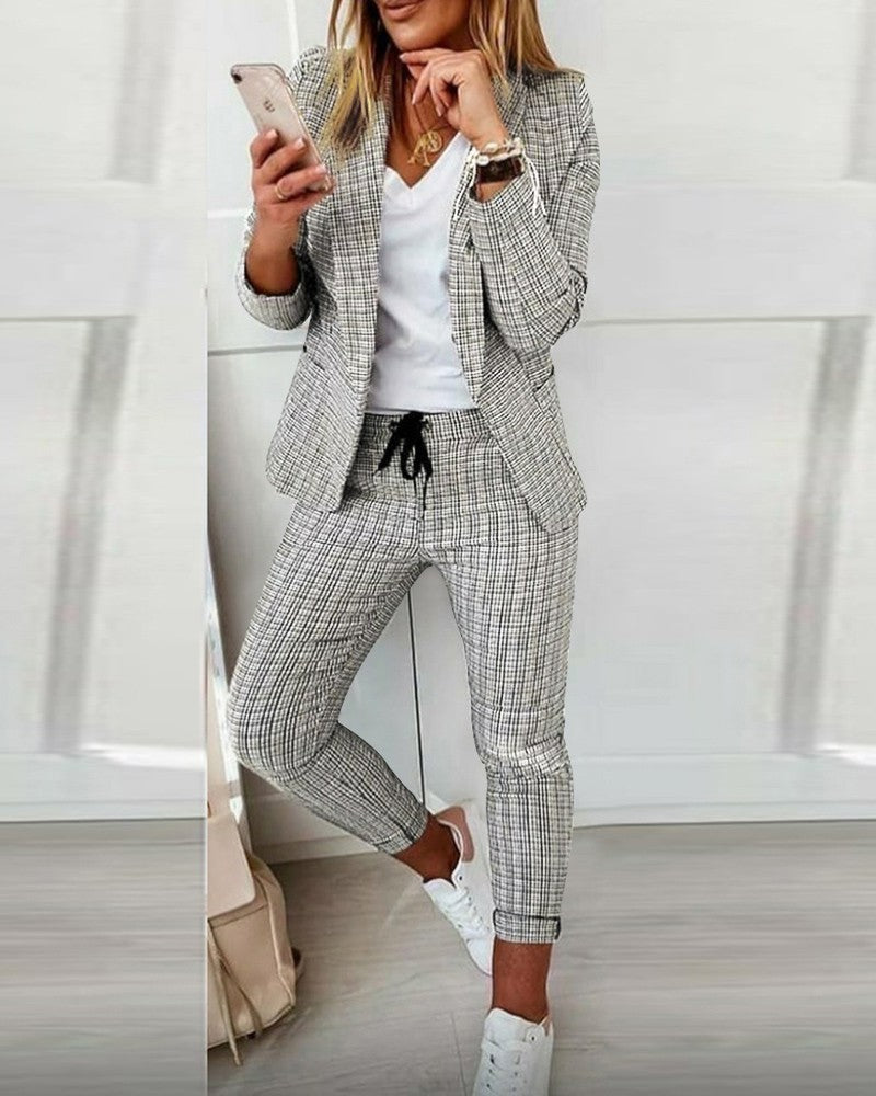 Damen Zweiteiler karierter Blazer und Slim-Fit Jogginghose mit Tunnelzug – Valéne