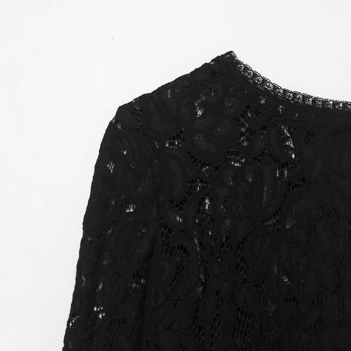 Damen Figurbetontes Midikleid aus floraler Spitze mit langen Ärmeln und Scallop-Saum Echoarchiv