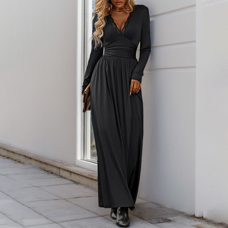 Damen Elegantes Maxikleid mit tiefem V-Ausschnitt und Rüschendetails Echo Archiv