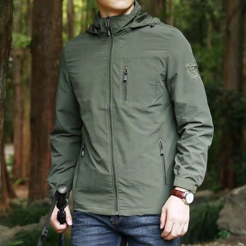 Herren Multifunktionale Zip-Jacke mit hohem Kragen Echo Archiv