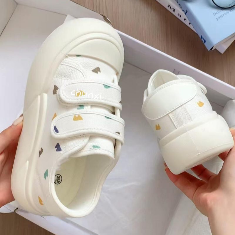 Damen Sneakers mit doppeltem Klettverschluss und floralen Details Echo Archiv
