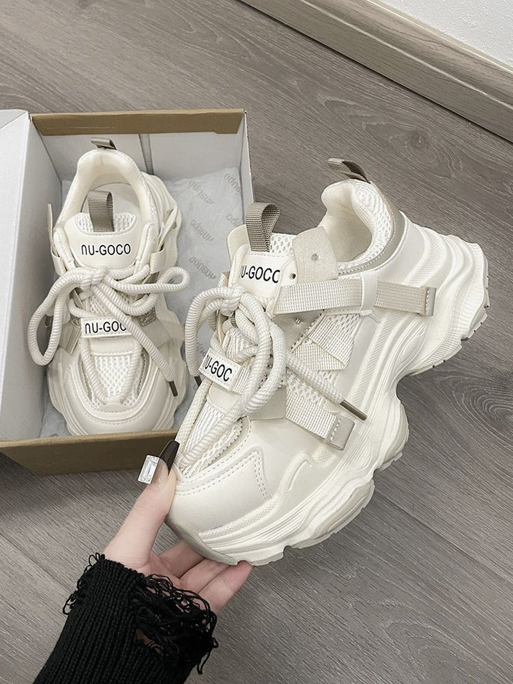 Damen Sportliche Chunky Sneakers mit atmungsaktiver Mesh-Oberfläche und innovativem Schnürsystem Echo Archiv