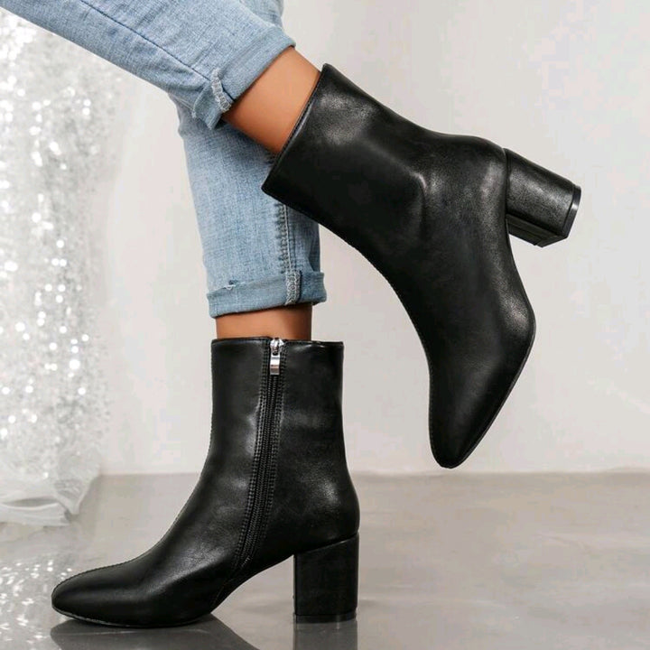 Damen Elegante und stilvolle Stiefeletten mit Blockabsatz Echo Archiv