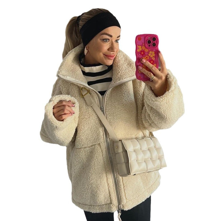 Damen Oversize Teddy-Fleece Jacke mit Reißverschluss und Stehkragen Echoarchiv