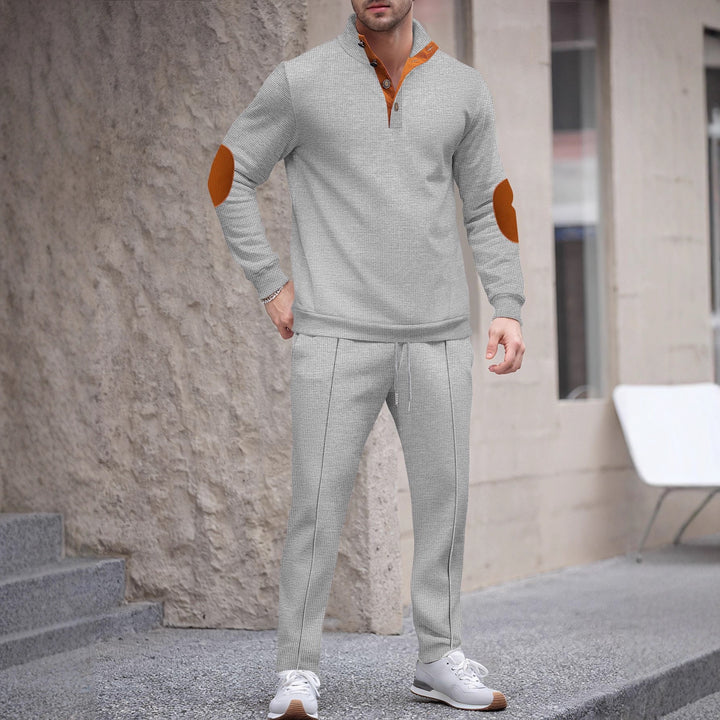 Herren Sportanzug im lässigen Design Echoarchiv