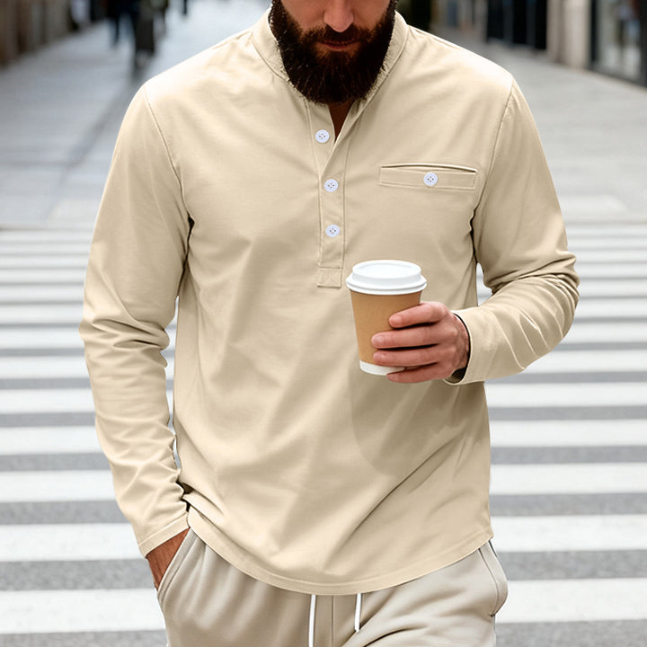 Herren nan langärmeliges Henley-Shirt mit Stehkragen, Brusttasche und dekorativer Knopfleiste Echo Archiv