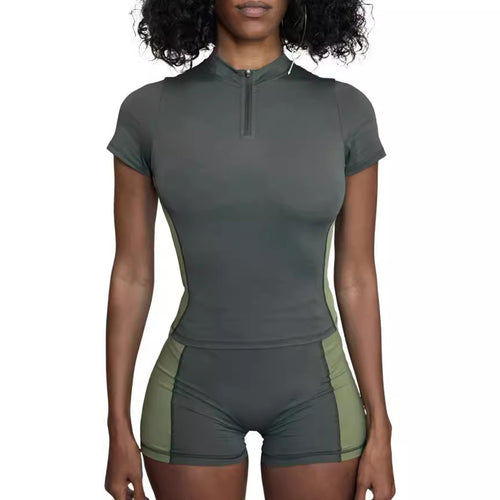 Damen sportliches Set mit kurzem Oberteil und Shorts Echo Archiv