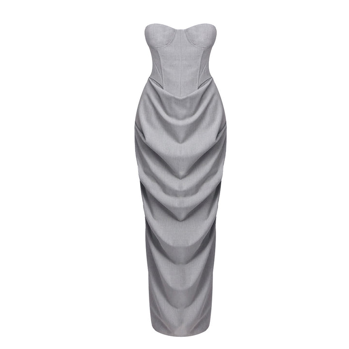Damen figurbetontes Abendkleid mit raffiniertem Drapierungsdesign Echo Archiv