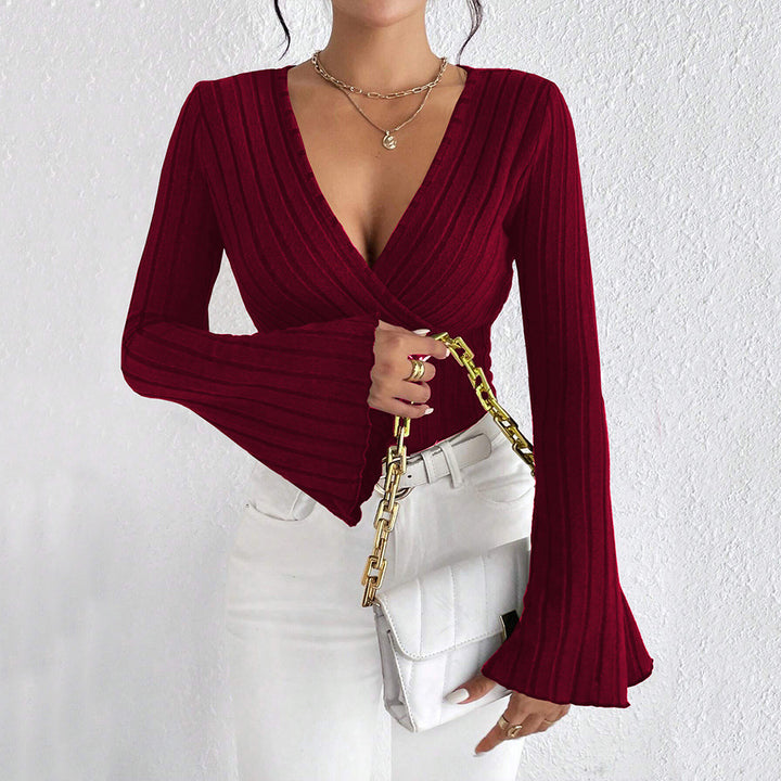 Damen gerippte Wickel-Strickbluse mit tiefem V-Ausschnitt und ausgestellten Glockenärmeln – Élovi