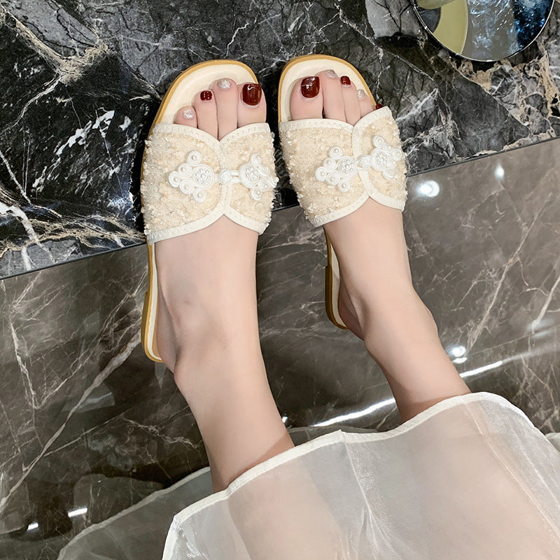 Damen nan elegante Mule mit quadratischer Zehenpartie Bouclé-Obermaterial und Perlenverzierung Echo Archiv