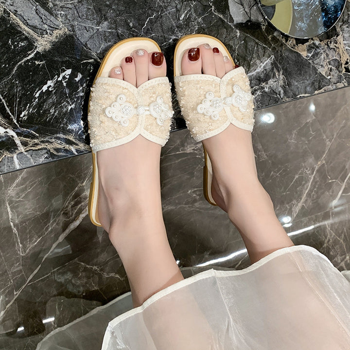 Damen nan elegante Mule mit quadratischer Zehenpartie Bouclé-Obermaterial und Perlenverzierung Echo Archiv