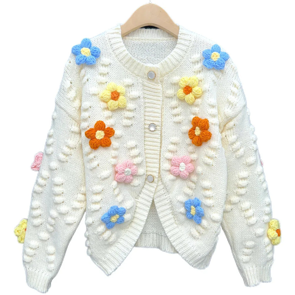 Damen Verspielter Strickpullover mit floralen Applikationen – Mavelle