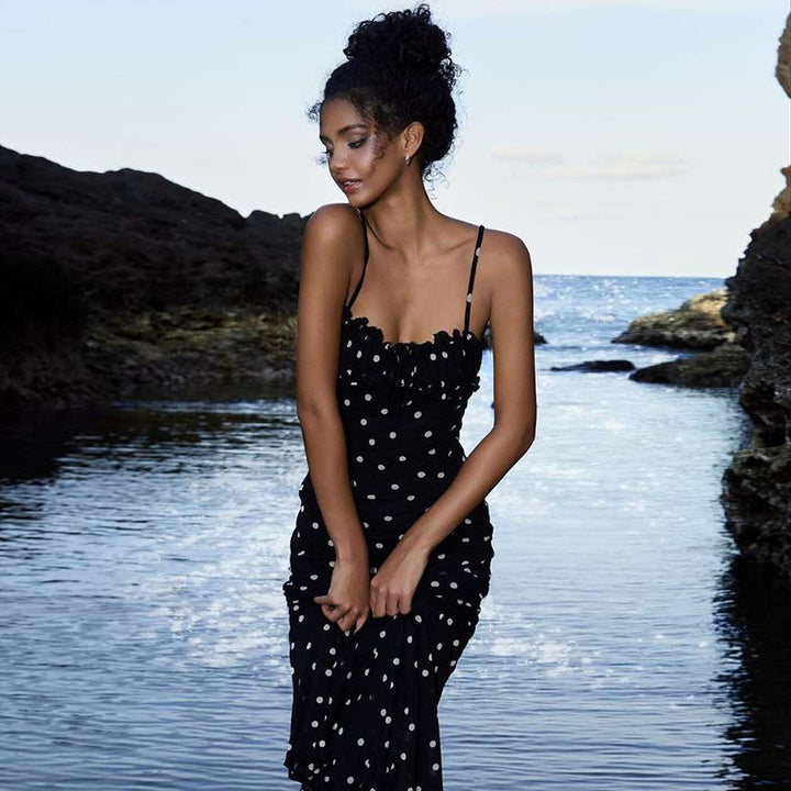 Damen Figurformendes Maxikleid mit elastischen Trägern und raffiniertem Punkte-Design Echo Archiv