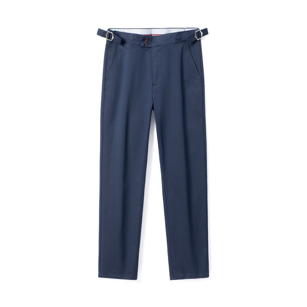 Herren Konische Chinohose mit seitlichen Taillenverstellern & schlanker Bundfalte Echoarchiv