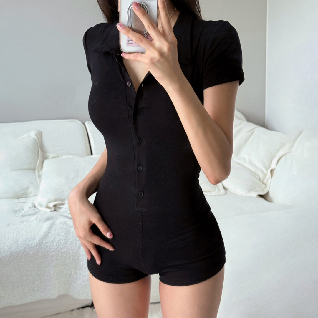 Damen Kurzoverall mit Knopfleiste und modernem Kragen Echo Archiv