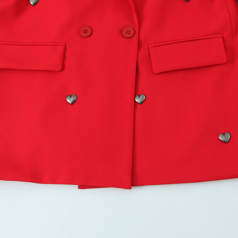 Damen Taillierter Doppelreihiger Blazer mit Herz‑Metallapplikationen und Pattentaschen Echo Archiv