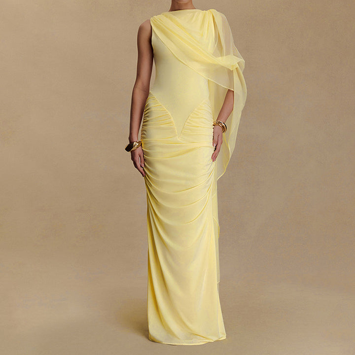 Damen Glamouröses Abendkleid mit asymmetrischem Dekolleté und elegantem Drapierungsdesign Echo Archiv