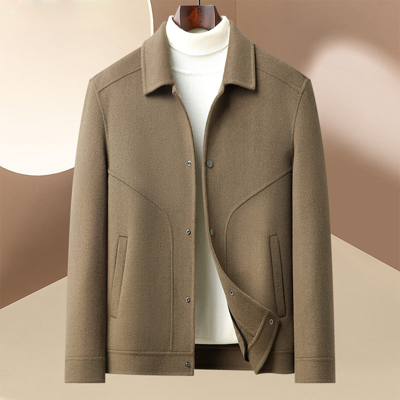 Herren modische Übergangsjacke mit innovativem Schnitt Echoarchiv