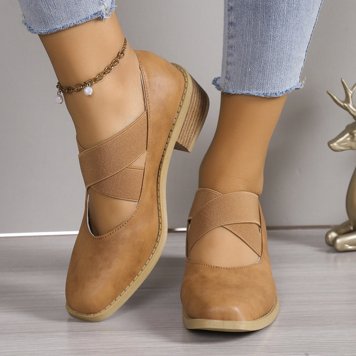 Damen Slipper-Pumps mit kreuzenden Elastikriemen und Blockabsatz Echoarchiv