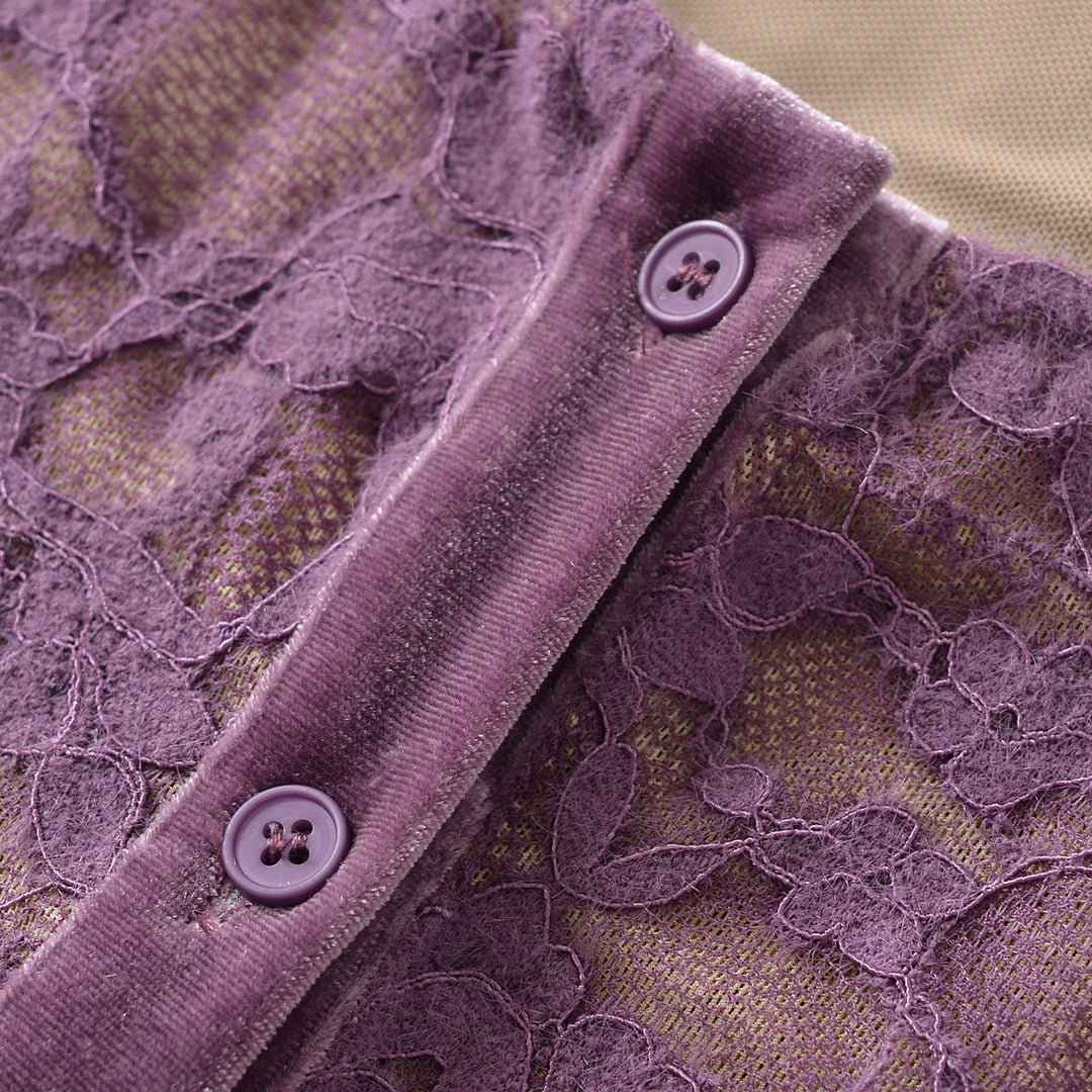 Damen Feiner Spitzen-Cardigan mit passendem Untertop und Samtbesatz Echoarchiv