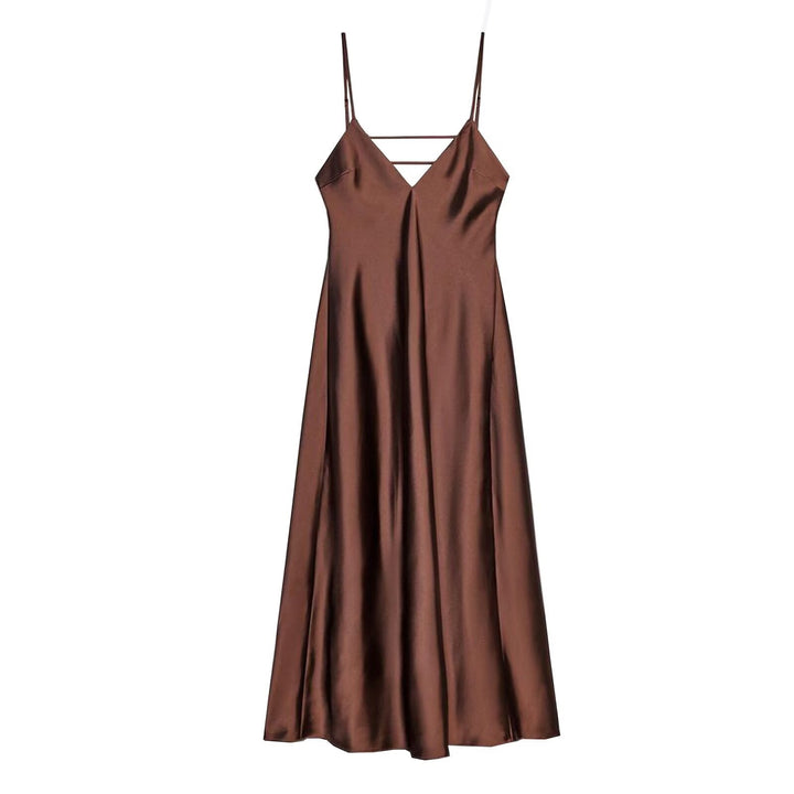 Damen Sommerliches Spaghettiträgerkleid mit schmeichelndem Schnitt und fließendem Stoff Echo Archiv