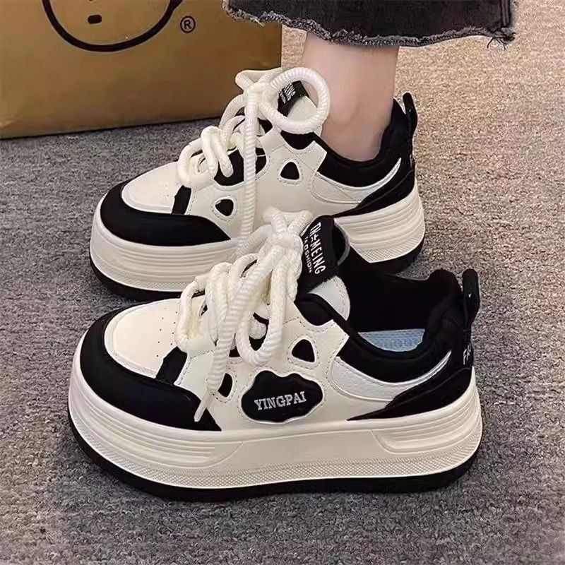 Damen Schnürsneaker mit modernen Design-Elementen und dämpfender Sohle Echo Archiv