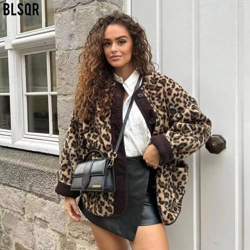 Damen Teddyjacke mit Leopardenprint, Cordbesatz und Knopfverschluss Echo Archiv