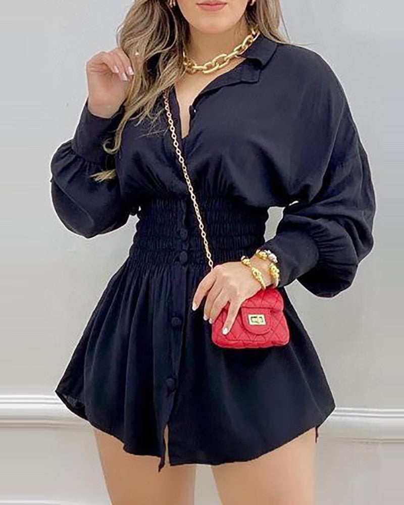 Damen trendiges Hemd-Kleid mit grafischem Design Echoarchiv
