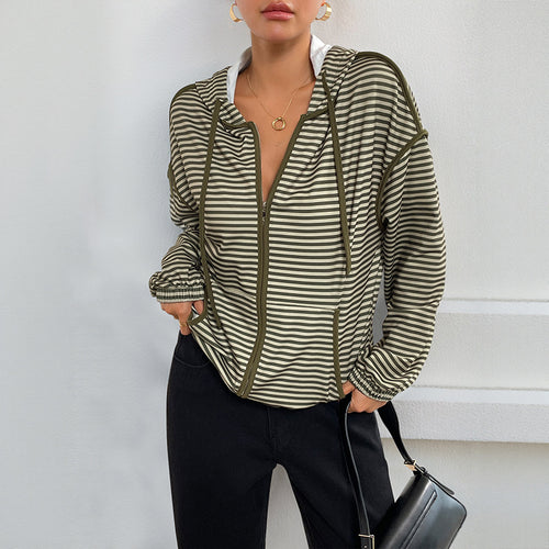 Damen Gestreifte Kapuzenjacke mit Reißverschluss, Tunnelzug und Elastischen Bündchen – Célinea