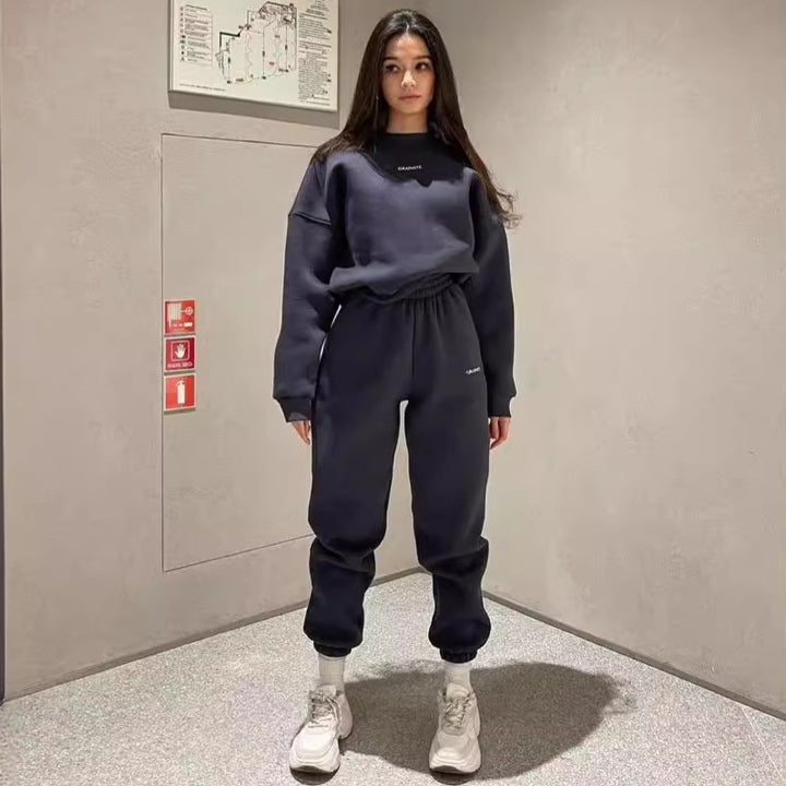 Damen nan Oversized kurz geschnittenes Sweatshirt mit High Waist Fleece Jogginghose Set Echo Archiv