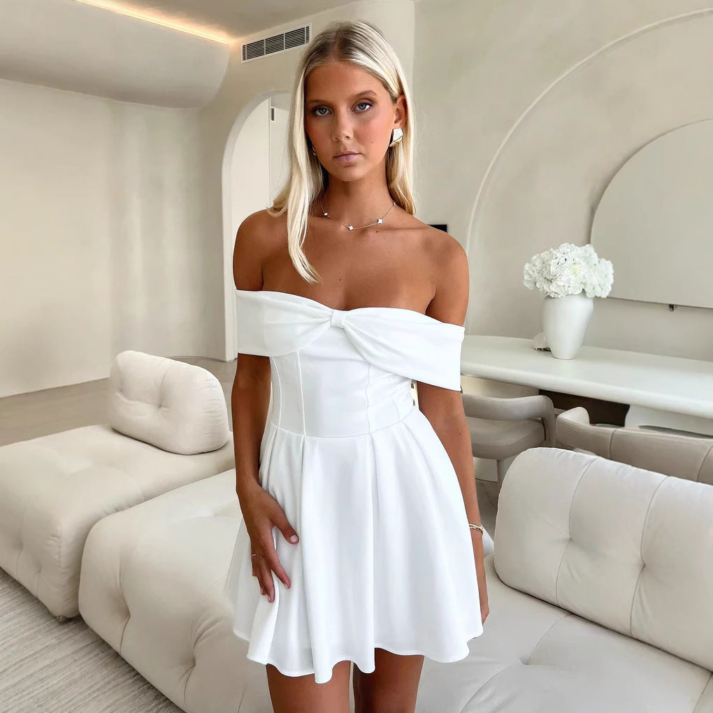 Damen Off-Shoulder Minikleid mit strukturiertem Oberteil und ausgestelltem Rock Echo Archiv