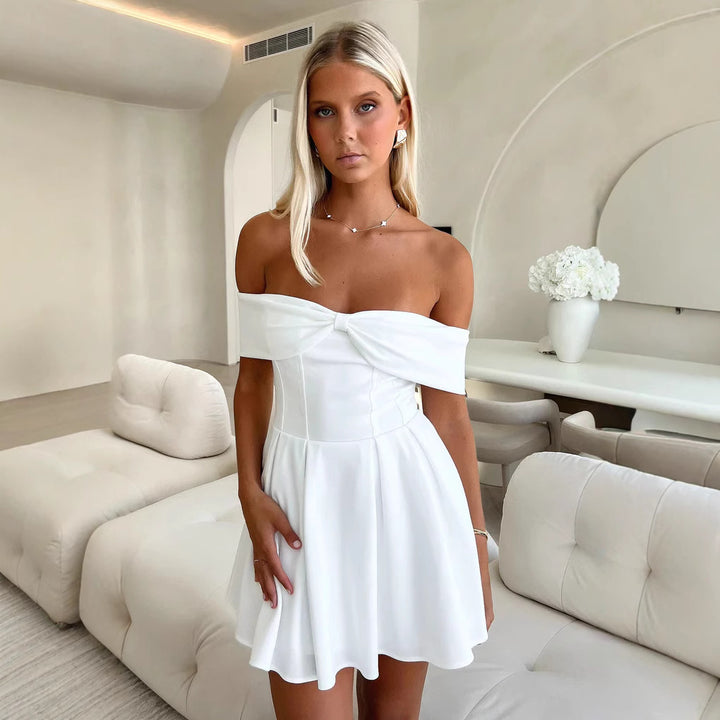 Damen Off-Shoulder Minikleid mit strukturiertem Oberteil und ausgestelltem Rock Echo Archiv