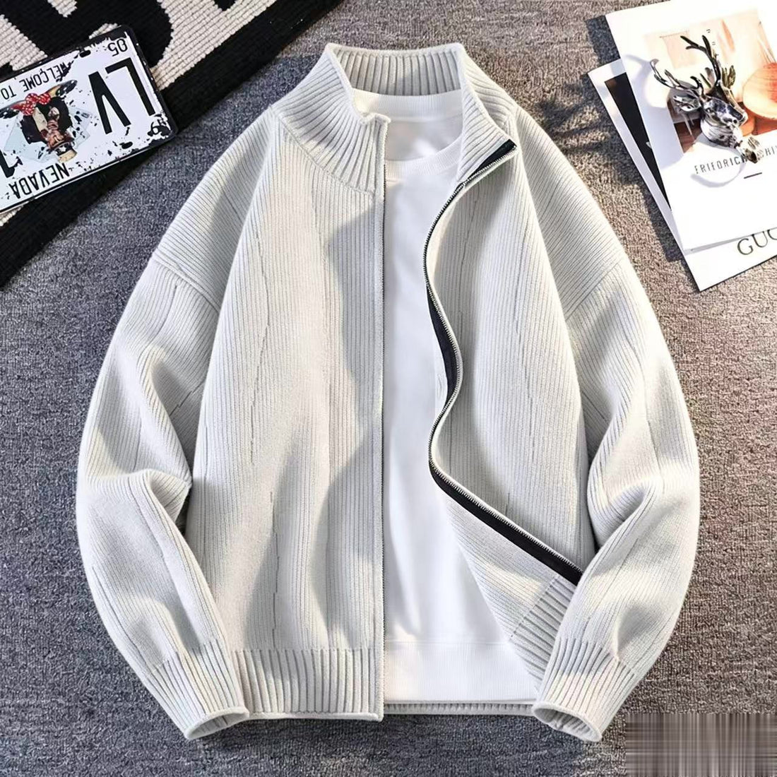 Herren Lässiger Windbreaker mit hochgeschlossenem Reißverschluss Echoarchiv