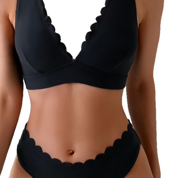 Damen Triangel-Bikini mit geschwungenem Saum Echo Archiv